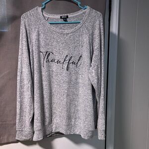 Gray Thankful Sweatshirt